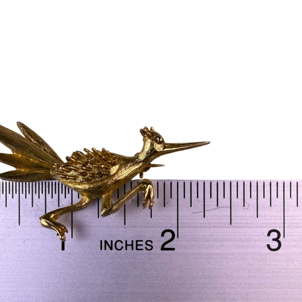 Vintage Gold Tone Roadrunner Brooch Pin Speckled Detailing Retro Jewelry