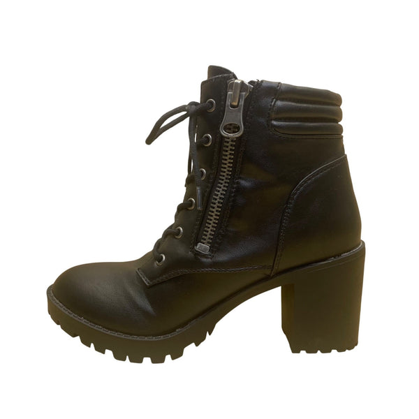 Steve Madden Women’s Black Lace & Zip Up Closure Block Heel Ankle Boots Size 7.5