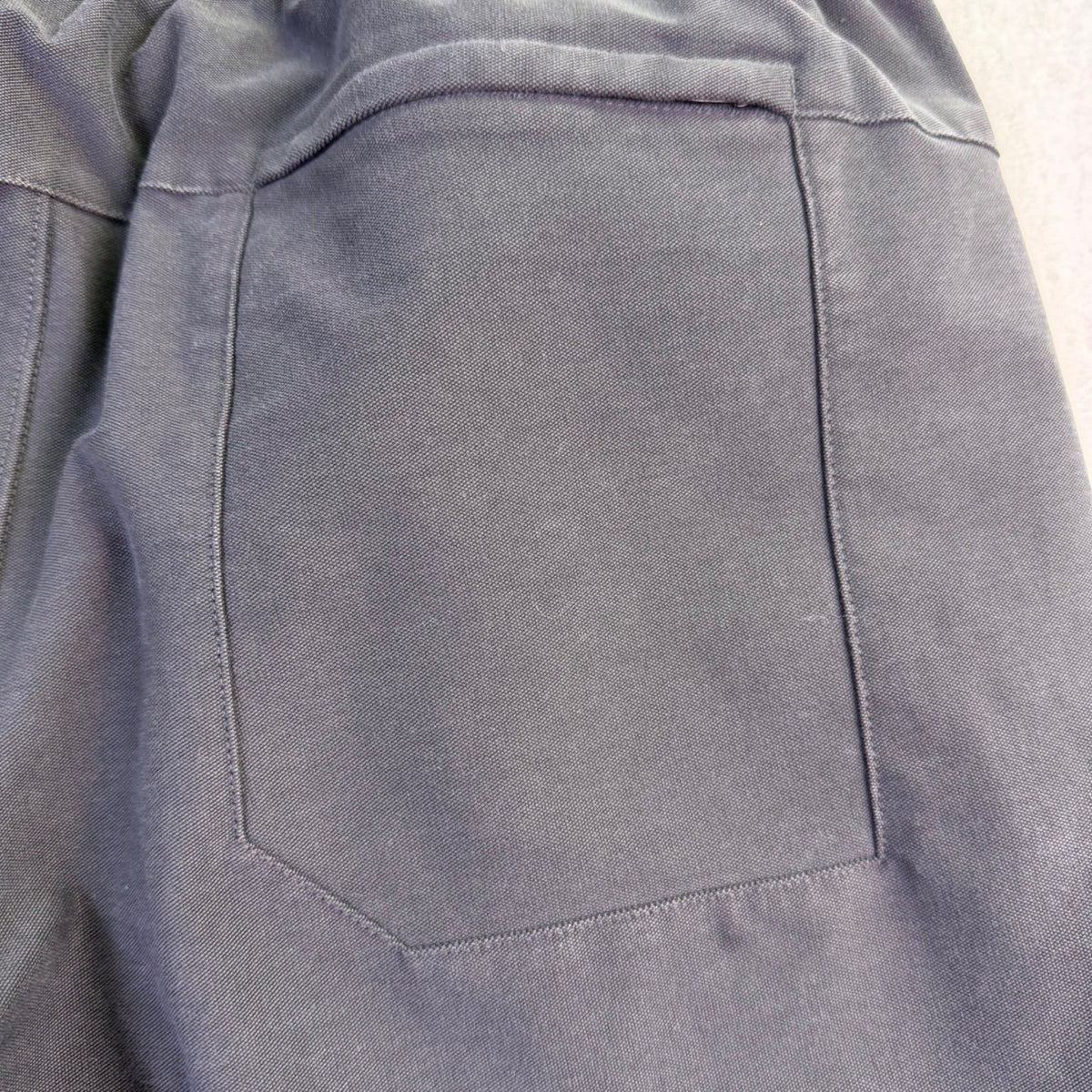 Lululemon Mens Black Relaxed-Fit Jogger Pants With Drawstring Waist Size L