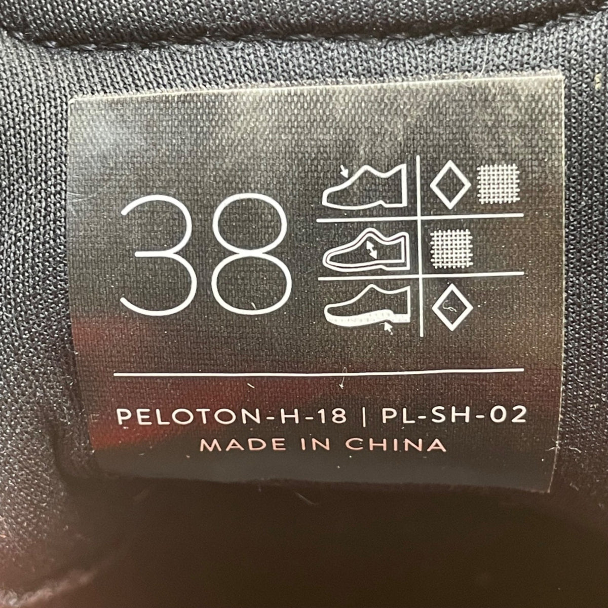 Peloton Unisex Black Synthetic Mil Adhesive Strap Cycling Cleat Shoes Size 38