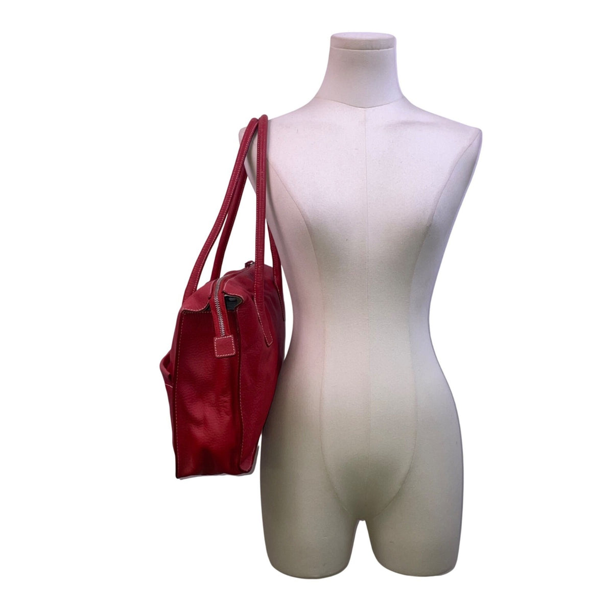 Cerruti 1881 Women’s Red Leather & Zip Top Spacious Shoulder Straps Tote Bag