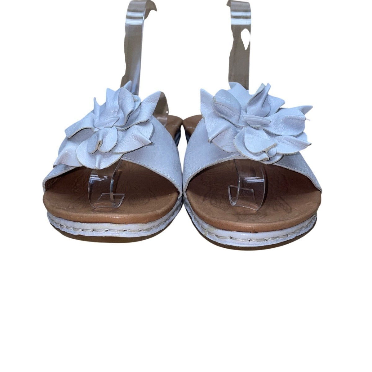 Born Women’s White Leather Flower Detail Slingback Sandals Size 10