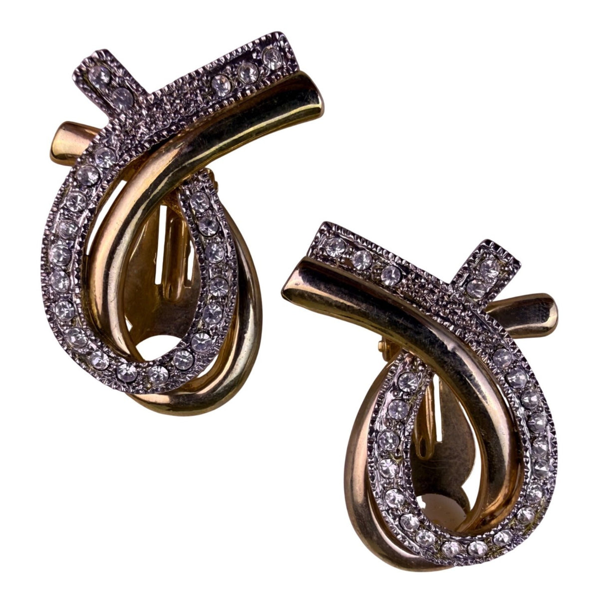 Vintage  Womens Gold Tone Rhinestone Ribbon Clip-On Earrings Elegant Style