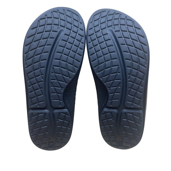 OOFOS Men’s Black Foam Lightweight Recovery Slide Sandals Size  M8/W10