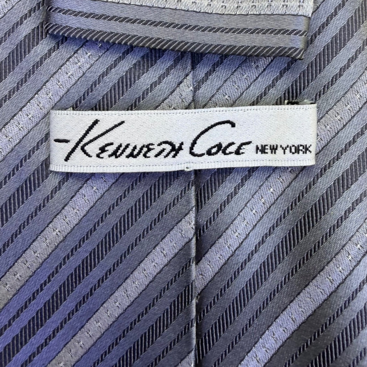 Kenneth Cole Mens Grey/Blue Silk Handmade Striped Tie Business Formal