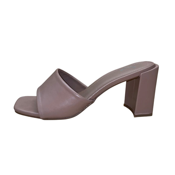 Journee Collection Women’s Taupe Open-Toe Block Heel Alisia Sandals Size 7