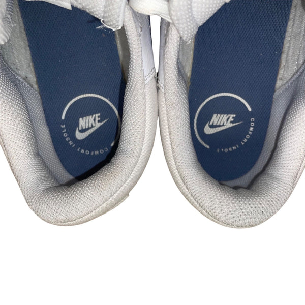 Nike Women’s White & Blue  Leather Lace-Up Court Legacy Lift Sneakers Size 9.5