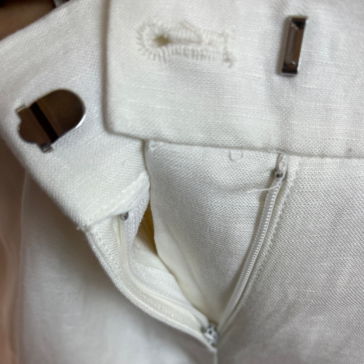 Calvin Klein Womens High-Rise White Trousers With Straight Fit Size 6 - New