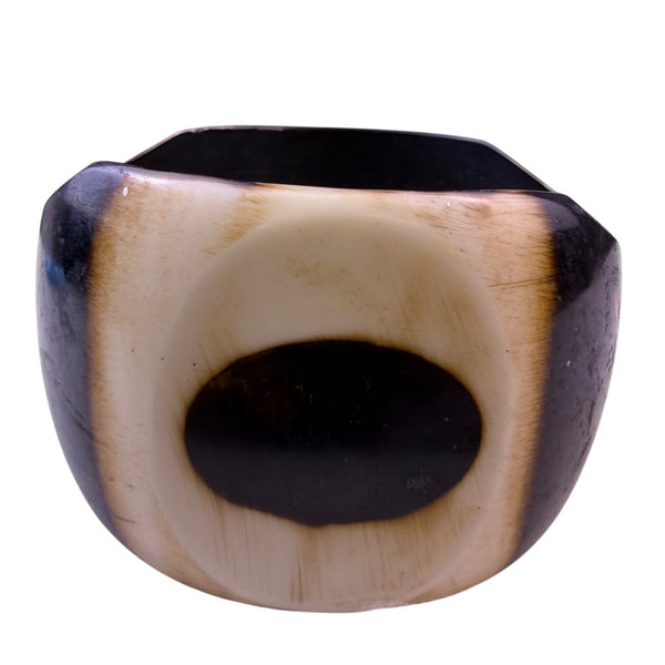 Vintage Chunky Horn Bangle Bracelet With Elephant Inlay Black & Beige Women