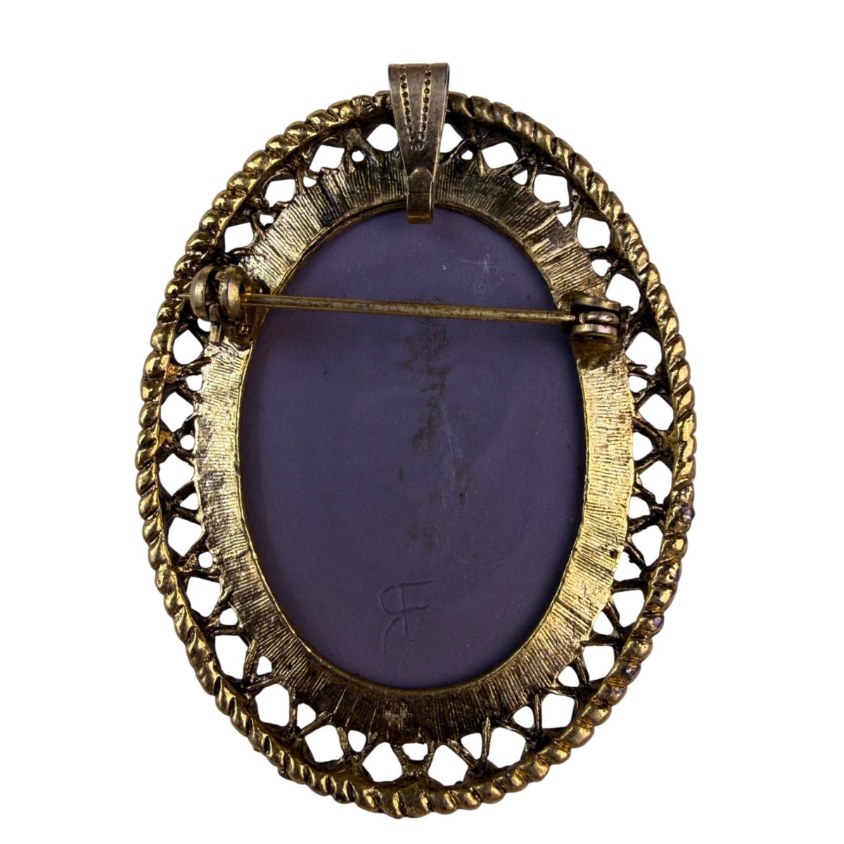 Vintage Edgar Berebi Womens Gold Tone Metal Cameo Brooch White Profile