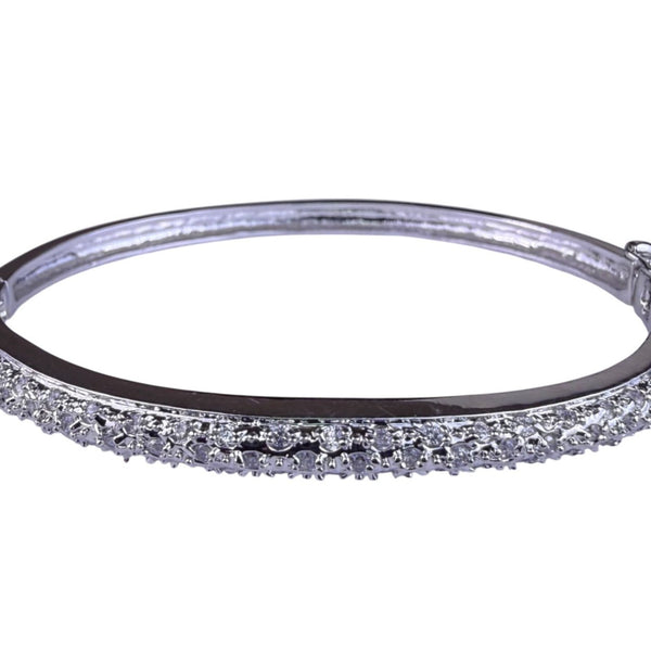 Silver Tone Womens Pavé Crystal Hinged Bangle Bracelet Elegant Design Approx 7"