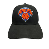 New Era Mens Black Polyester New York Knicks Snapback Cap Embroidered Logo OS