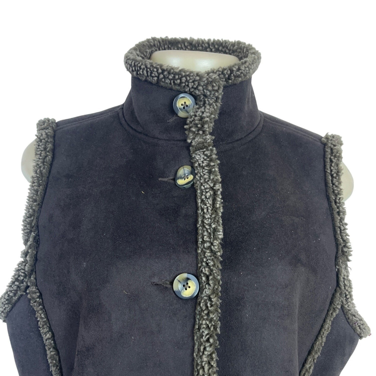 L.L. Bean Women's Gray Sherpa Lined & Sleeveless Button Front Vest Sz M