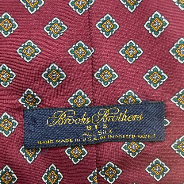 Brooks Brothers Mens Burgundy Silk Geometric Pattern Tie