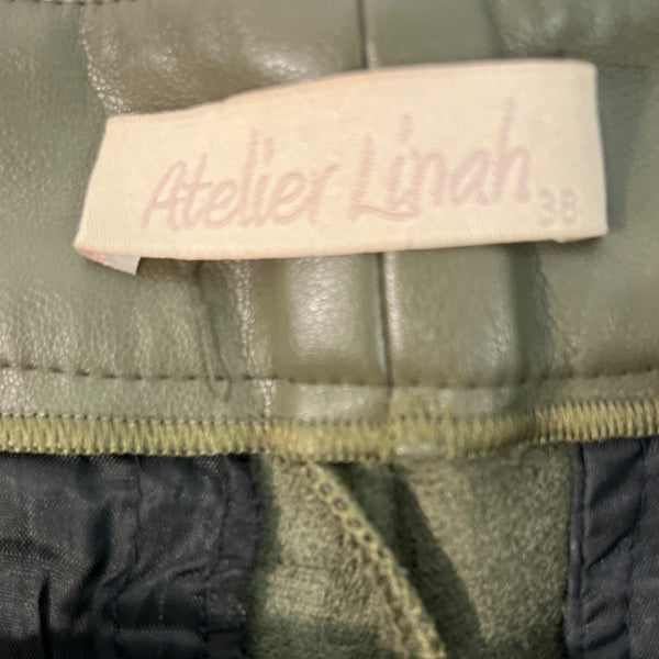 Atelier Linah Women's Green High Waisted Synthetic Leather Tulip Hem Shorts Sz 3