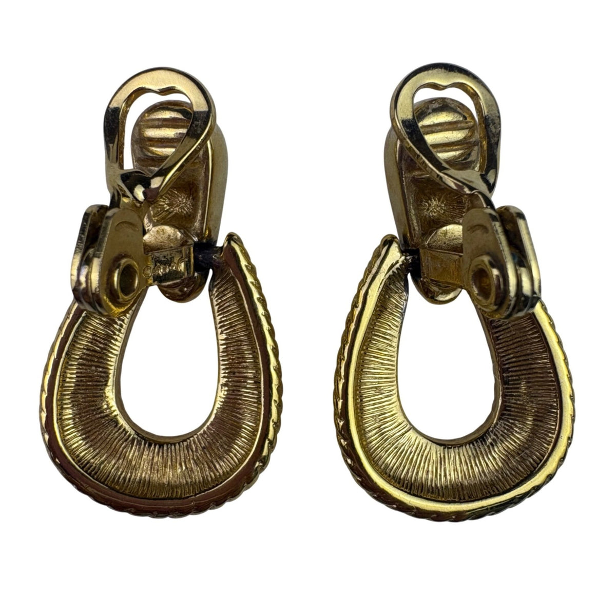 Crowned Vintage Womens Gold Tone Metal Clip-On Earrings Elegant Rope Design