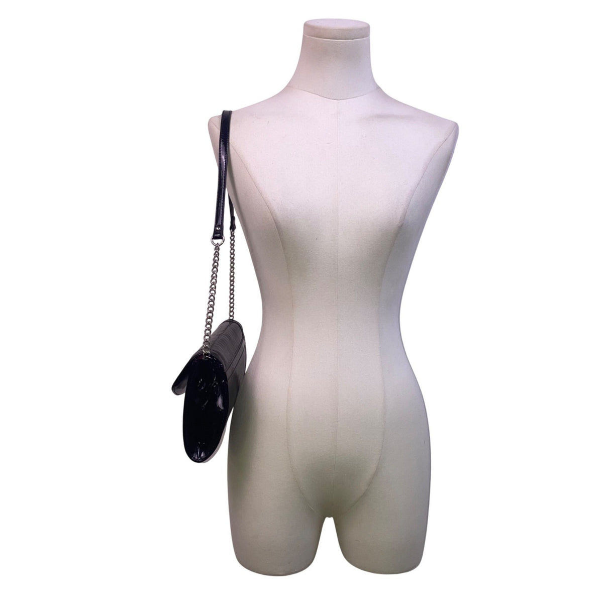 Nine West Women’s Black Patent Leather With Shoulder Chain Strap Clutch