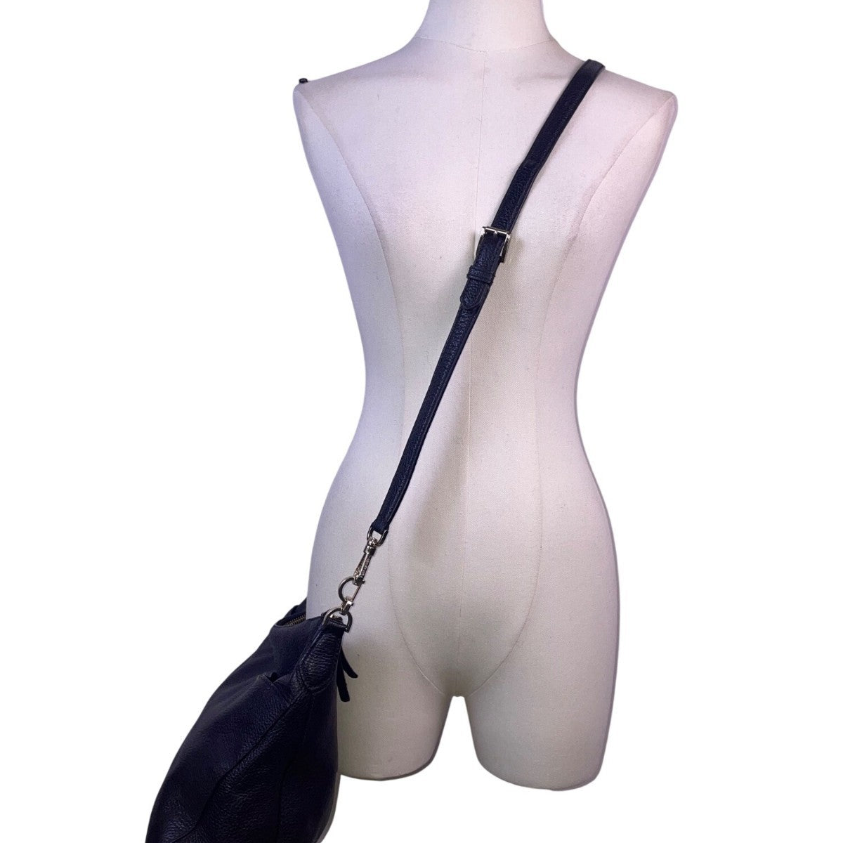 Kate Spade Women’s Black Leather Adjustable Strap Zip Closure Crossbody Bag