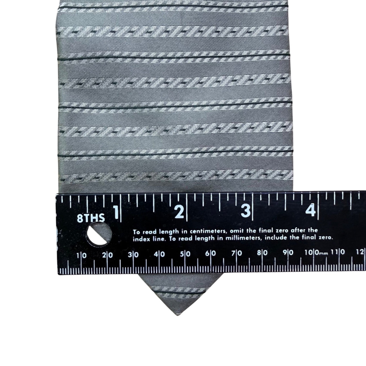 Jones New York Mens Gray 100% Silk Striped Necktie Elegant Pattern Classic Style