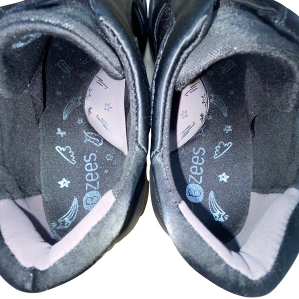 Bzees Women’s Black With Cloud Technology Slip-On Comfort Flavor Shoes Size 8M