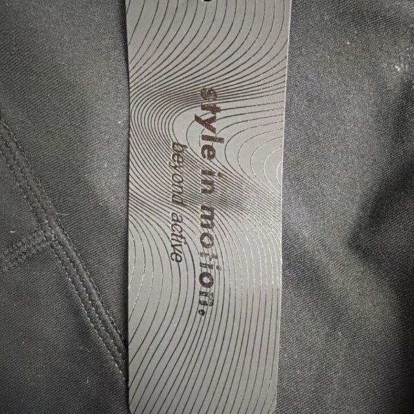 Ododos Womens Black Polyester/Spandex High-Waist Pocket Capri Leggings Size S -