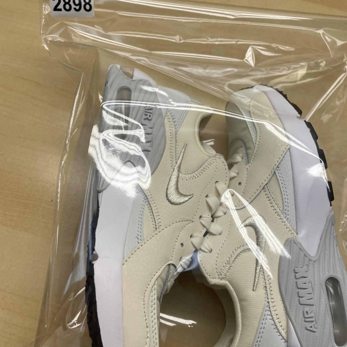 Nike Youth Girls Soft Pearl Air Max Excee Athletic Sneakers Size 6US