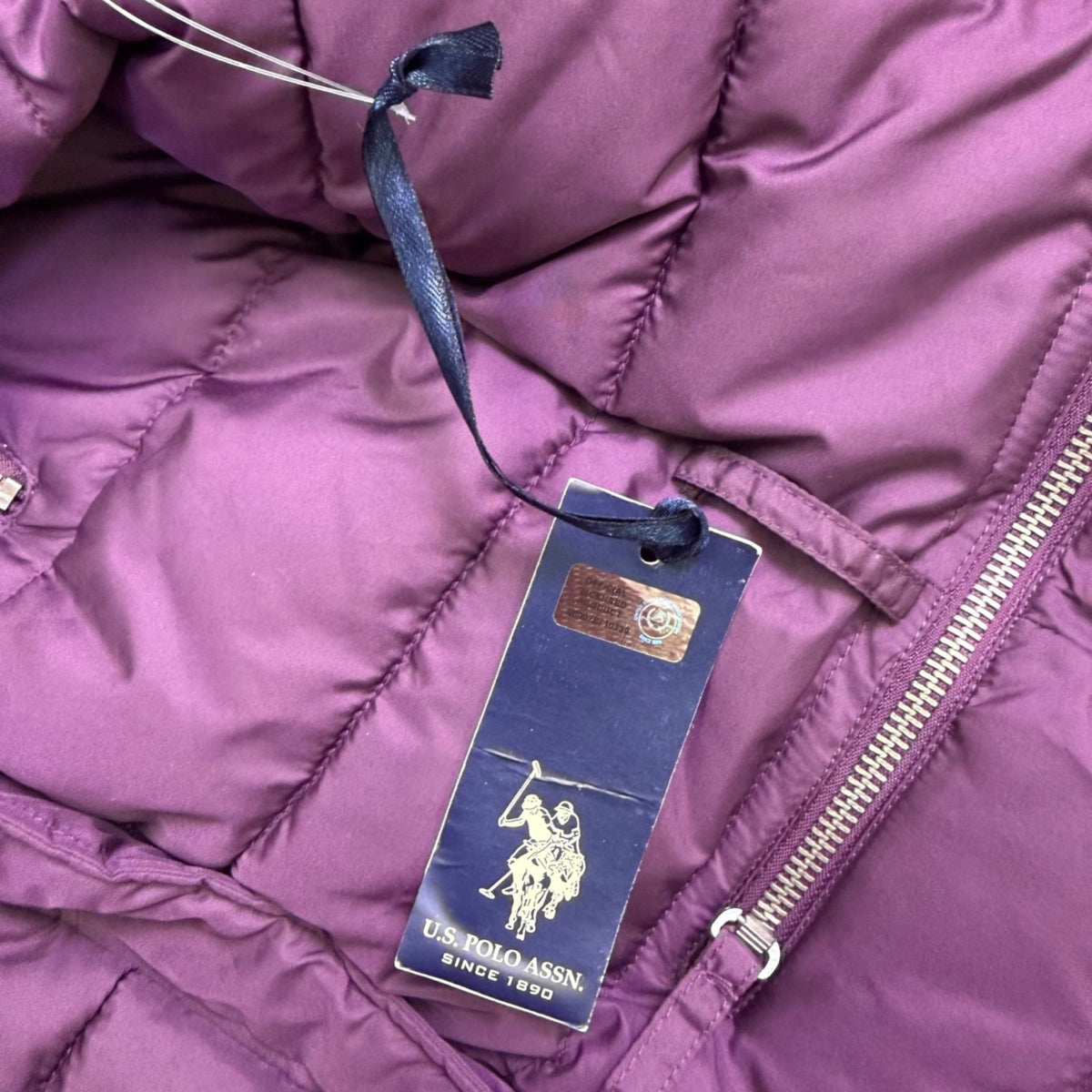 U.S. Polo Assn. Womens Purple Puffer Jacket With Hood Large Zippered
