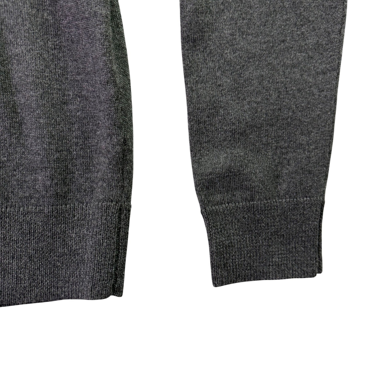 Nordstrom Mens Charcoal Italian Merino Wool V-Neck Sweater Size M