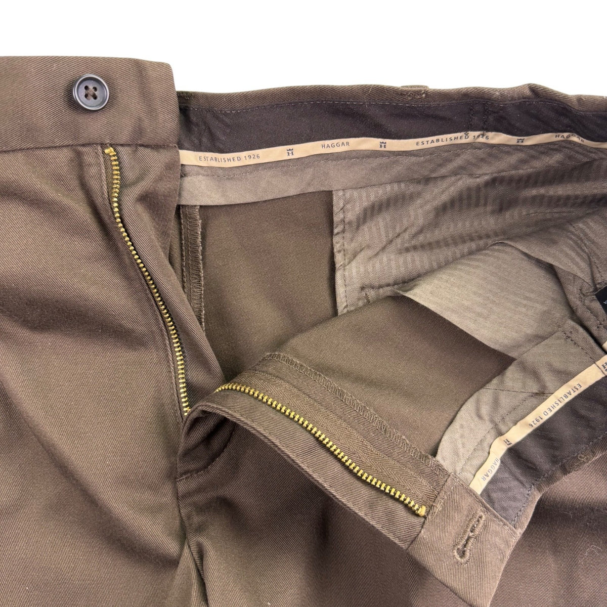 Haggar Mens Brown Pants Classic Fit Flat Front Sz 36W X 30L - New