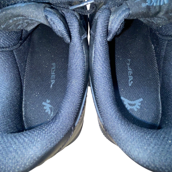 Nike Men’s Triple Black Leather Lace-Up Flyease Air Force 1 Sneakers Size 6