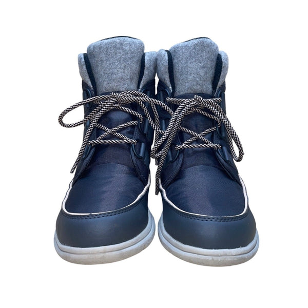 Sorel Women’s Gray Lace Up Style Waterproof Insulated Winter Boots Size 9