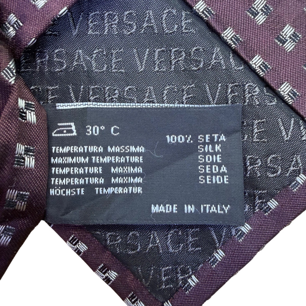 Mens Purple Silk Geometric Pattern Tie With Medusa Logo