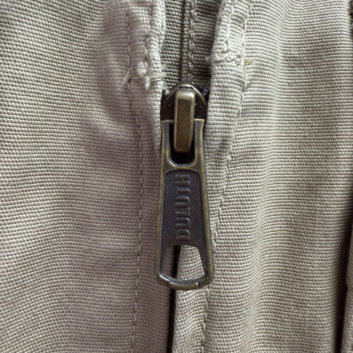 Duluth Trading Mens Tan Utility Vest Functional Storage Durable Zip Vest
