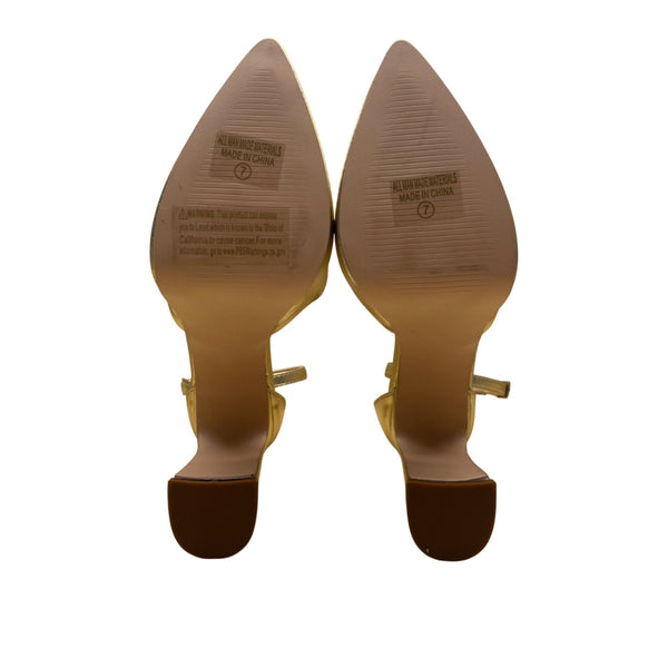 Chase + Chloe LA Women’s Gold Ankle Strap Ayla Platform Heels Size 7