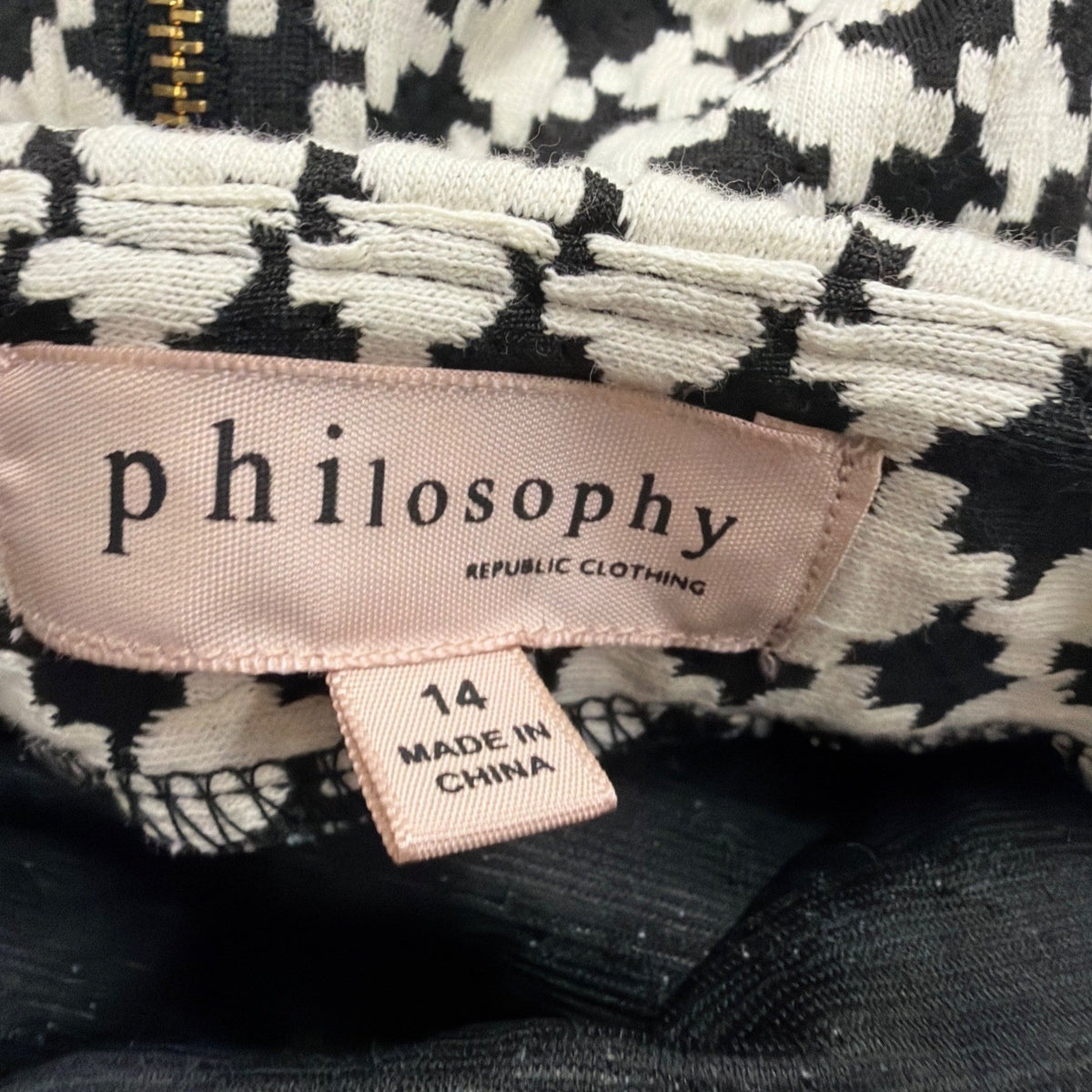 Philosophy Womens Black & White Knit Cardigan & Skirt Set Size 14