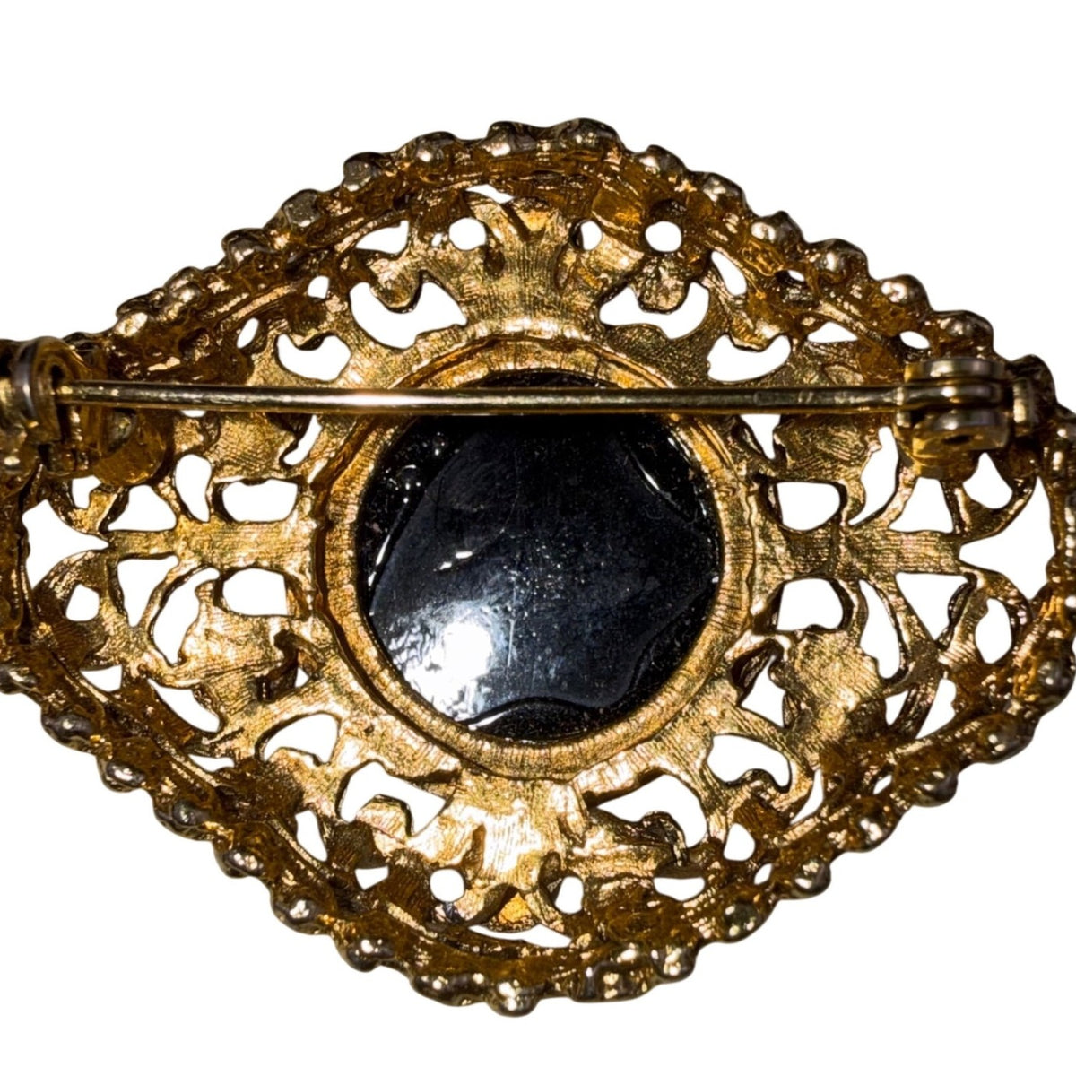 Vintage Unknown Gold Tone Black Glass Filigree Brooch Intricate Design Classic