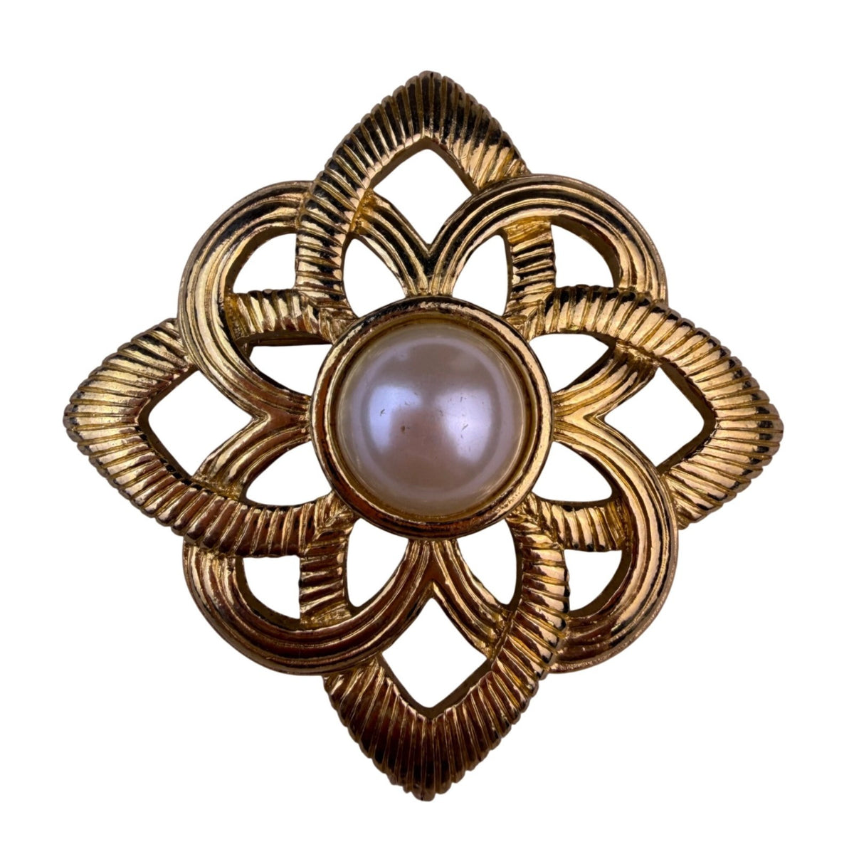 Vintage Womens Gold Tone Faux Pearl Brooch Elegant Floral Design