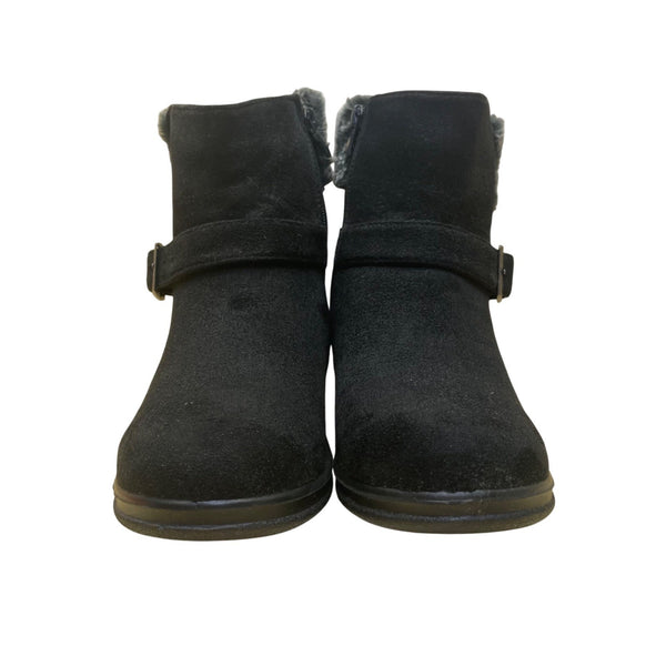Patrizia By Spring Step Women’s Black Faux Suede Fur-Lined Ankle Boots Size 8