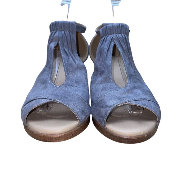 Journee Collection Women’s Gray Suede Open Toe Ankle Strap Wedge Sandals Size 9