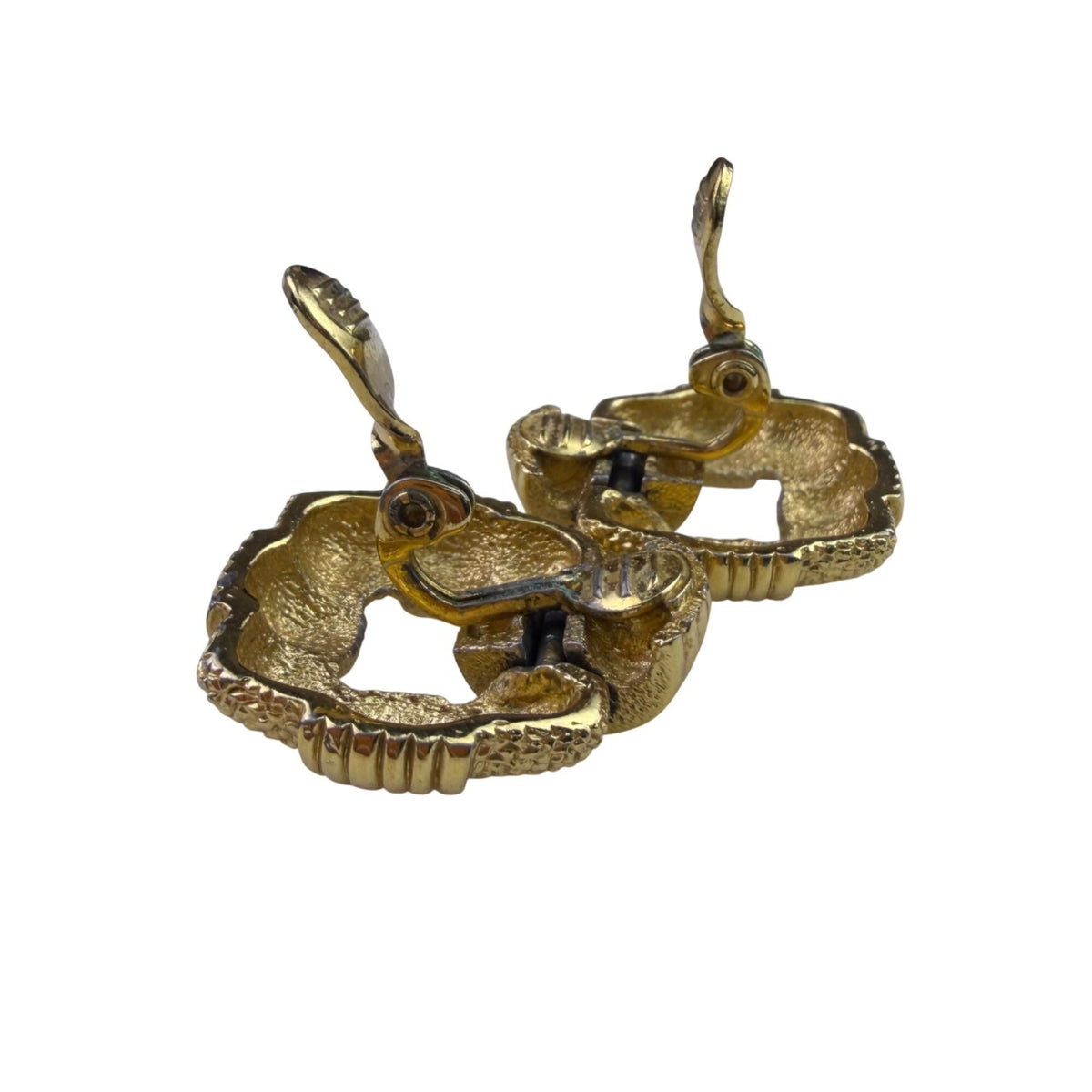 Monet Womens Gold Tone Metal Clip-On Vintage Textured Earrings Circular Design