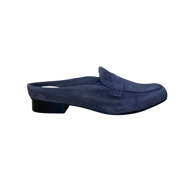 Clarks Women’s Gray Suede Slip-On Comfortable Mule Loafers Shoes Size 10M