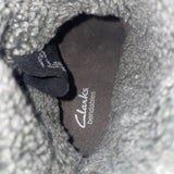 Clarks Women’s Gray Faux Suede & Fur Lined Bendable Winter Heeled Boots Size 7M