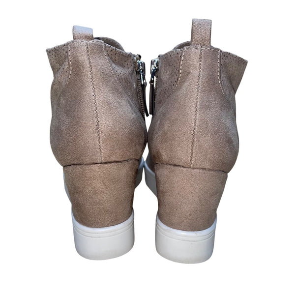 MIA Women’s Taupe Perforated Side Zipper Slip-On Arianna Wedge Sneakers Sz 7.5M