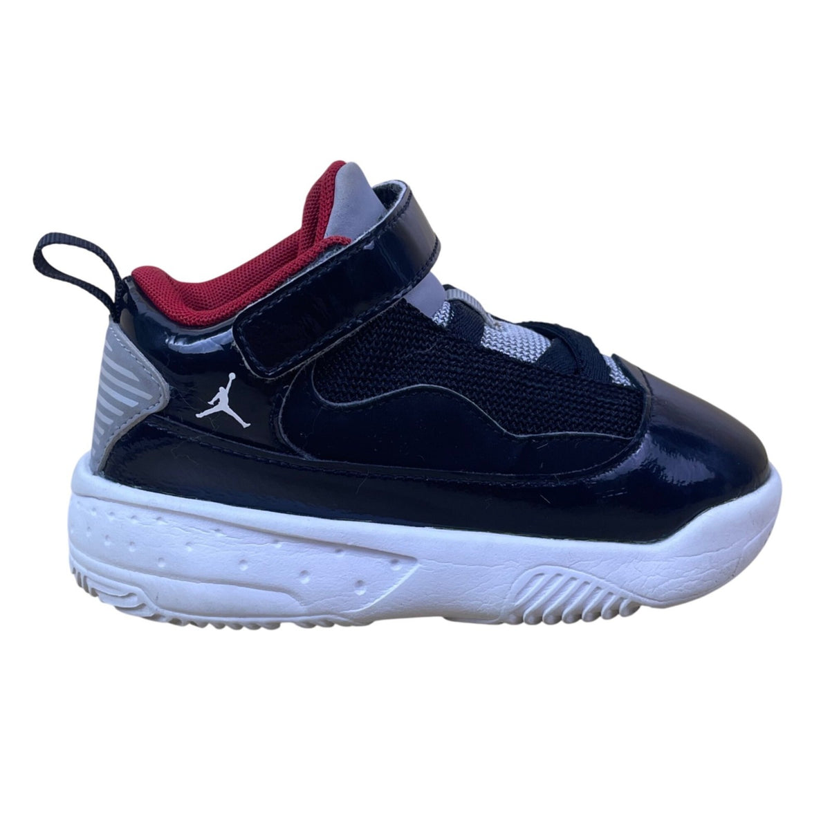 Jordan Kids Black & Red Patent Hook & Loop Closure Lightweight Sneaker Size 8C