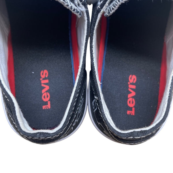 Levis Women’s Black Canvas Lace-Up Flat Skateboard Sneakers Size 6.5
