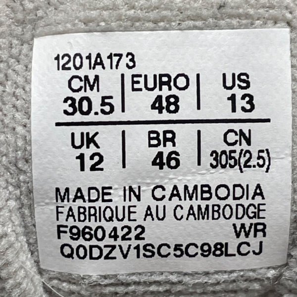 Asics Men’s Gray & White Leather Lace Up Logo Accent  Athletic Sneakers Size 13