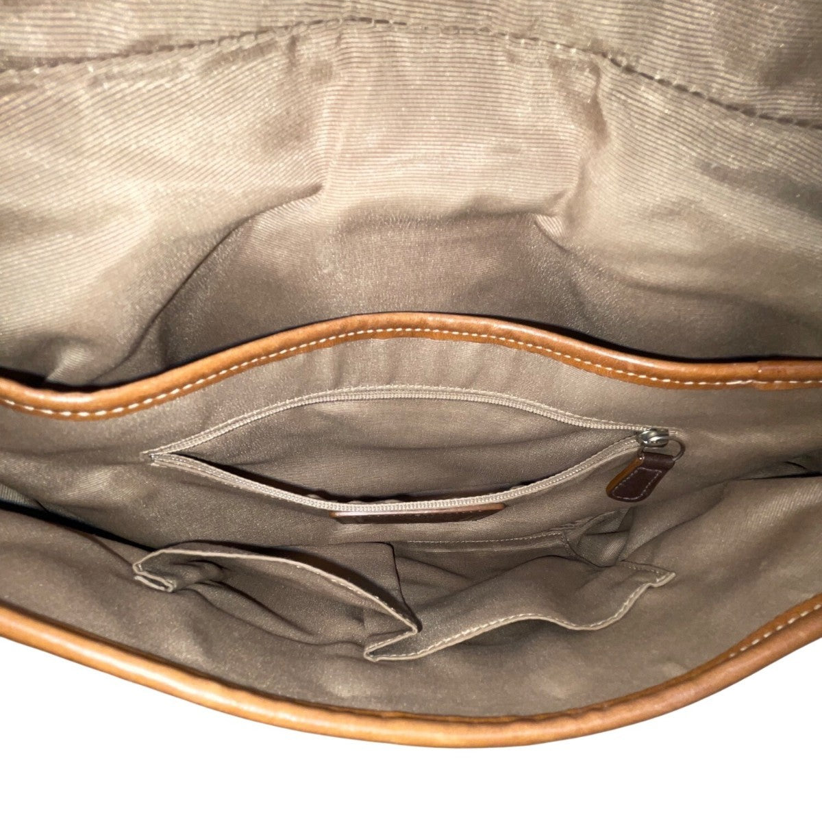 Coach Women’s White & Brown Leather Buckle Flap Detail Shoulder Bag