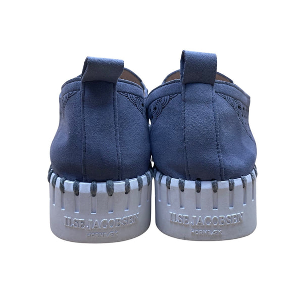 Ilse Jacobsen Women’s Blue Perforated Pattern Stitched Slip-On Shoes Size 39
