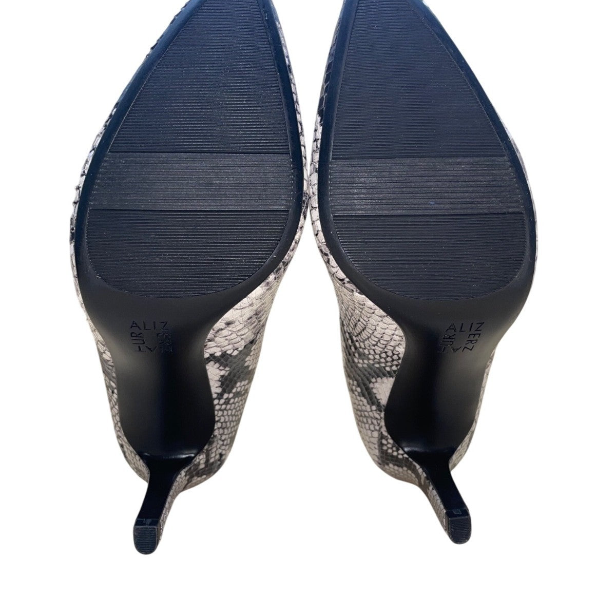 Naturalizer Women’s Alabaster Snake Embossed Mid-Heels Evie Pumps Size 7.5 M