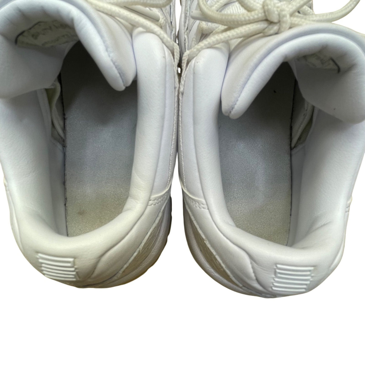 Air Jordan Youth Frost White Triple XI Retro Low Premium GS Sneakers Size 6.5Y